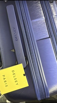 DELSEY PARIS 藍色硬殼行李箱 篋