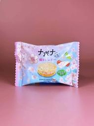 3/2新品到貨~ 櫻花季甜點 ~ 亀屋万年堂 ナボナ  櫻花與櫻桃風味奶油夾心蛋糕