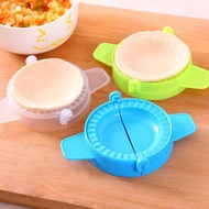 {DAISYG} 4pcs Dumpling Maker Mould Dough Press Meat Pie Pastry Empanada Kitchen DIY Tool