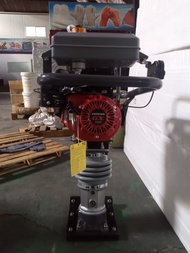 Mesin Stamper Kuda Pemadat Tanah 90 HONDA GX160