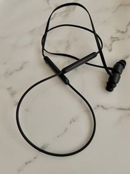 Beats Flex – 入耳式無線耳機 （經典黑紅）