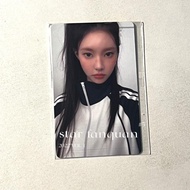 Korea origin ✨ In-stock authentic ILLIT photo card, HYBE girl group Yunah photo card, WVS autograph 