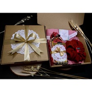 Hampers Souvenir Parcel Souvenir Parcel Souvenir Recitation Of Congratulations 40 100 1000 Days Haul