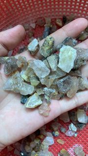 水晶金髮晶礦标原石