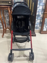 รถเข็น Combi F2 เบามาก 3.5กก สภาพสวย90% รุ่นใหม่ชนช๊อป