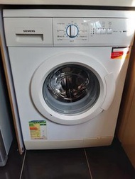 Siemens 西門子 iQ100 前置式洗衣機 Washing machine