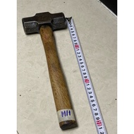 Japanese hammer weighs 1111g (code 1111)