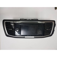 Honda Accord T2A 2.4 Radio CD Player AC with AC Vent Outlet Louver Panel 39541-T2M-U920-M1