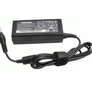 TOSHIBA 19V 1.58A Adapter (5.5*2.5mm) 30W Satellite NB200 NB300 NB500 NB305 NB202 NB205 NB505 PA3743