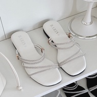 Rarin [ Jayda ] รองเท้าแตะพื้นหนานุ่ม สายแต่งเพชร ใส่ได้ 2แบบ