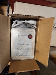 牛士頓電源變壓器 200至300W 220V轉100至110V 火牛