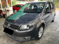 Volkswagen 實用七人車 假日車 Auto