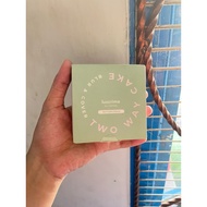 YG NEW LUXCRIME TWC BUTTERCREAM 4,5GR A SMALL Luxe UV Protection Blur & Cover Two Way Cake Oil Contr