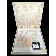 BUTTONSCARVES NEW YORK SERIES 4 WISDOM NEW BACA DESKRIPSI