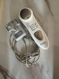 Hitachi 美容導入儀