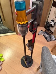 Dyson V12 detect slim total clean 2023年版（未過保用） 齊佩件連盒跟企身支架