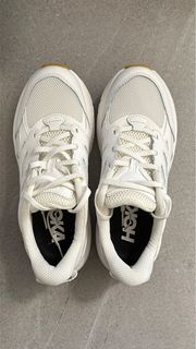 全新 Hoka One One U Clifton L 全白色