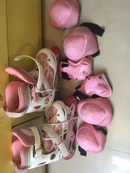 小童滾軸溜冰鞋連護膝，護手腕，護手踭