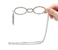 &lt;)現貨☆~老花眼鏡 鏈 時尚 超輕 装飾品 項鍊 便携式 优雅 手持放大鏡