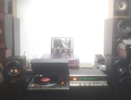 珍藏絕版 (保養非常好) Vintage Audio 黑膠唱片音響全套( 另送藍牙配套):黑魂版~日本製絕版原子粒Sansui 200 收音擴音機~ 迷人綠燈錶板&絕版~特別版(Black)日本松下T