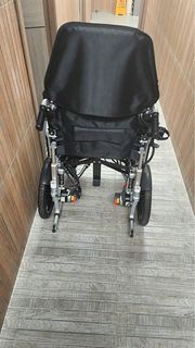 老人電動輪椅