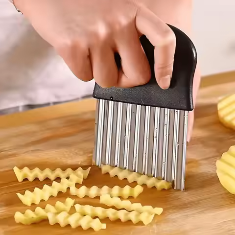 1pc Multifunctional Kitchen tool, Patterned Cutter, Stainless Steel Potato Cutter, Wolf Toothed Pota