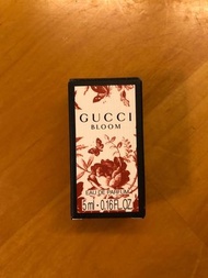 Gucci 香水bloom eau de parfum sample
