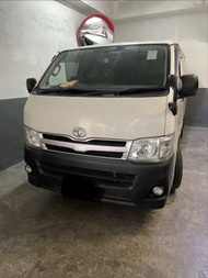 Toyota Hiace 200 Auto