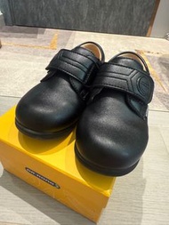 NoNo House 返學皮鞋