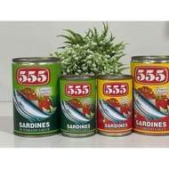 555 SARDINES IN TOMATO SAUCE 155G / 425G