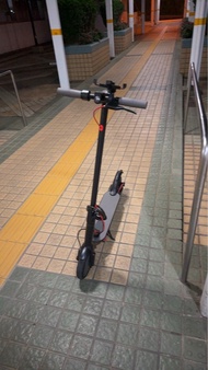 二手98%新！小米同款可摺壘電動智能滑板車 黑色 36V  15A 滿電續航約90km