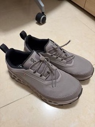 On Cloudaway 2 shoes US 10