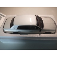 [Ready Stock 1] 1/18 Jingshang Toyota Century GRMN Performance Version White, Toyota Akirachi Male S