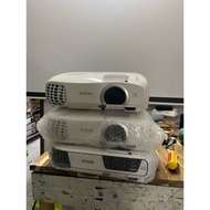 Epson EH-TW5200 Full HD projector with hmdi connection