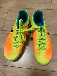 Nike Magista  shoes  Nike 兒童釘鞋