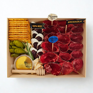 Charcuterie Beef Cold cut Box Size Large (4-6 Pax) ชาคูเทอรี่ บีฟ บ็อกซ์ ชีส ไส้กรอกแห้ง สำหรับ 4-6 