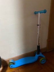 兒童滑板車