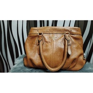 Handbag leather branded preloved