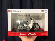 Honda super Cub 1/12 模型 墨綠色 本田小狼