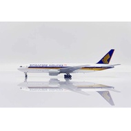 JC Wings EW4772014/A Singapore Airlines 1: 400 B777-200ER 9V-SVN Model
