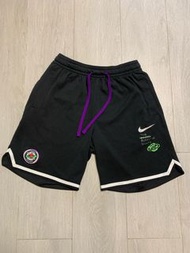 Nike籃球短褲