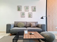 อพาร์ตเมนต์ 1 ห้องนอน 1 ห้องน้ำส่วนตัว ขนาด 71 ตร.ม. – เชรัส (EKOCHERAS ☛ Duplex Room w/ Balcony by 