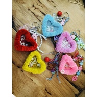 GANTUNGAN Fuzzy Wire love Keychain