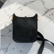 莉亞精品♡ Hermes Evelyne 16 黑金 W刻