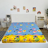 Ga trải giường chống thấm Ga trải giường bảo vệ đệm 2 lớp họa tiết cho bé mẫu BABY SHARK Kích thước