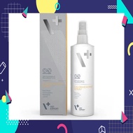 Bottle of antibacterial wound disinfectant solution - Vet Expert DSL Chlorhexidine 4%