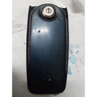 Suzuki GP125 GP100 GS550 Tank Lock Cover