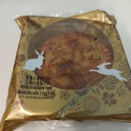 美心雙黃白蓮蓉月餅 一個 Maxim moon cake