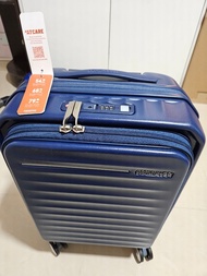 American Tourister 行李箱