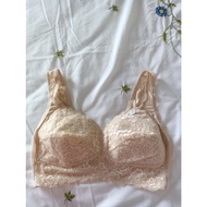Si bra size 85/90 D with leather lace
